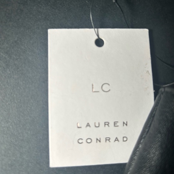 NWT Lauren Conrad Polar Bear Wristlet - Picture 3 of 6